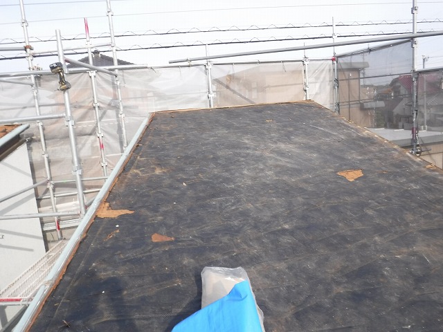 既存屋根材の撤去後